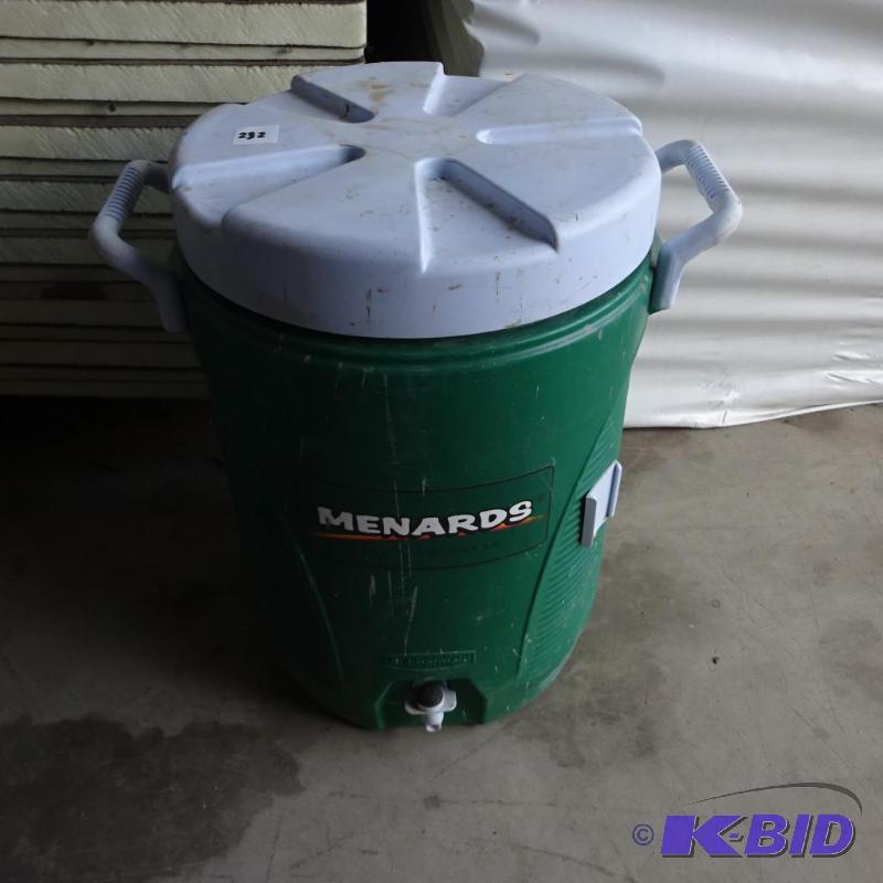 Menards 5 gal. Drink Cooler. Rubber Maid Bran...