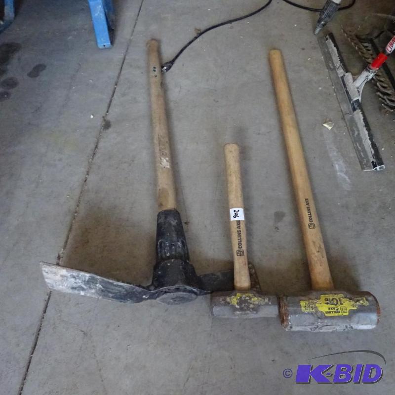 Sledge Hammer Pickaxe. 3 lb Hammer...