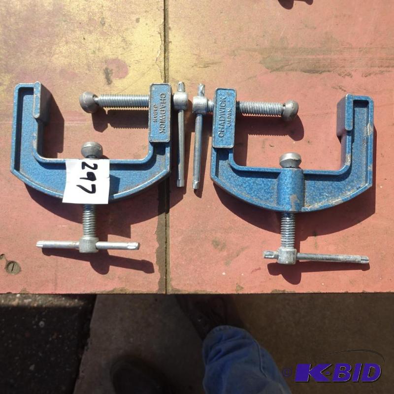 2 Corner Clamps...