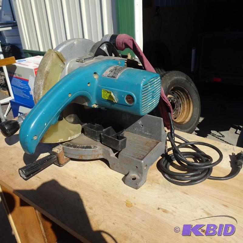 Makita 10&quot Power Miter Saw. Works LS1000...