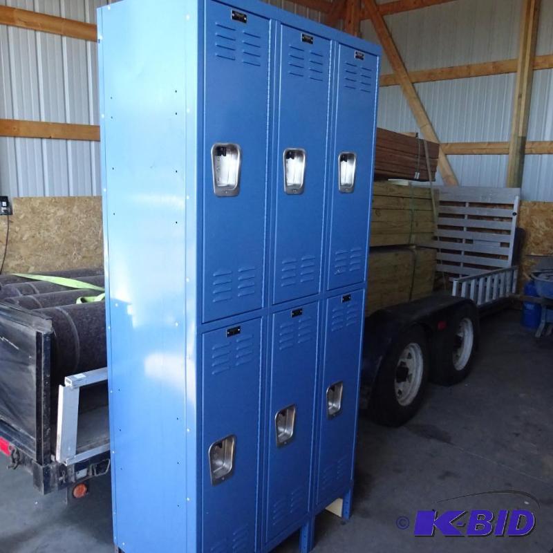 Metal Locker Unit. 6 Door. Hallowel Brand. Ve...