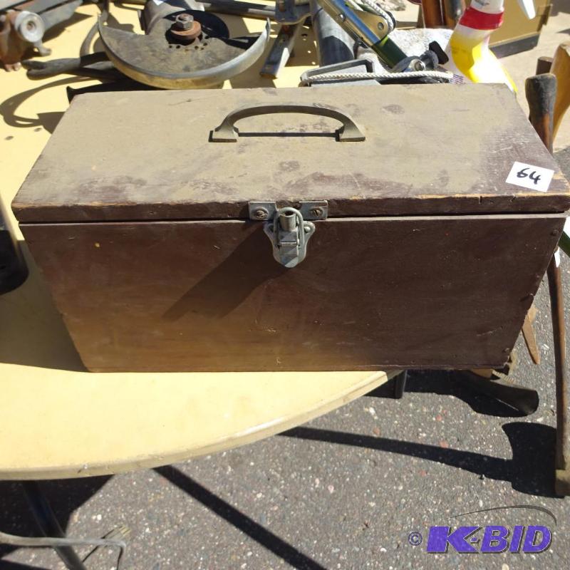 Vintage Wood Tool Box. Makita Cordless Circul...