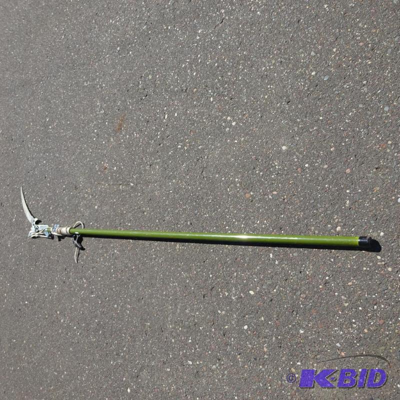 Extended Reach Pole Trim Saw...