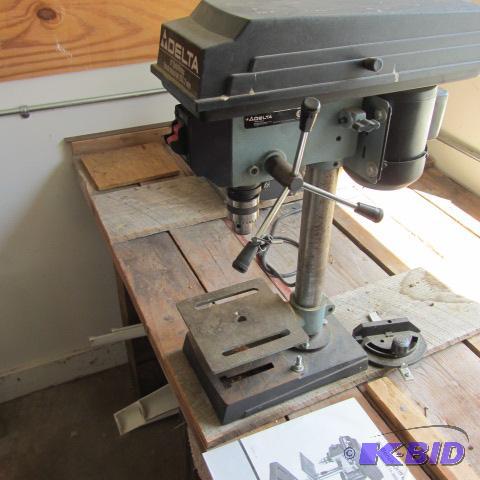 lot 16 image: Delta Drill Press