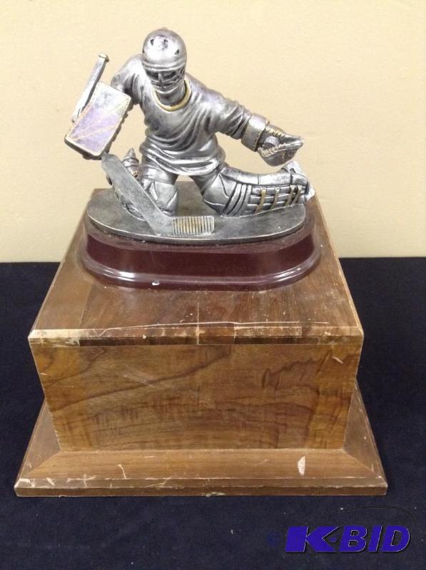 lot 27 image: Hockey Player Trophy