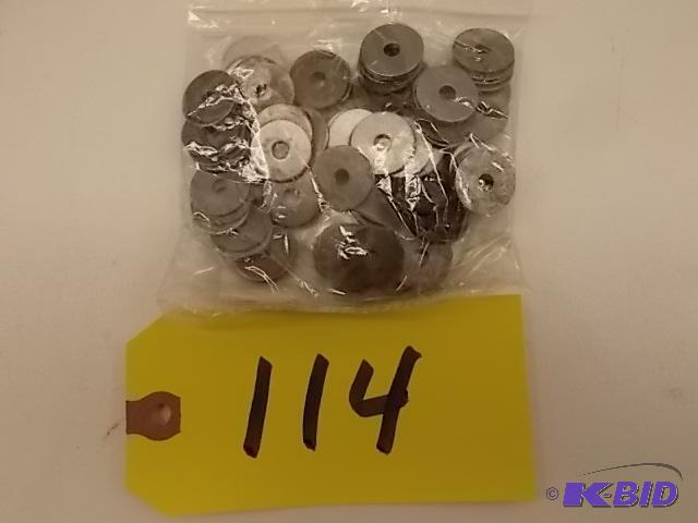 lot 114 image: 100 pk. No. 8 Fender Washers...