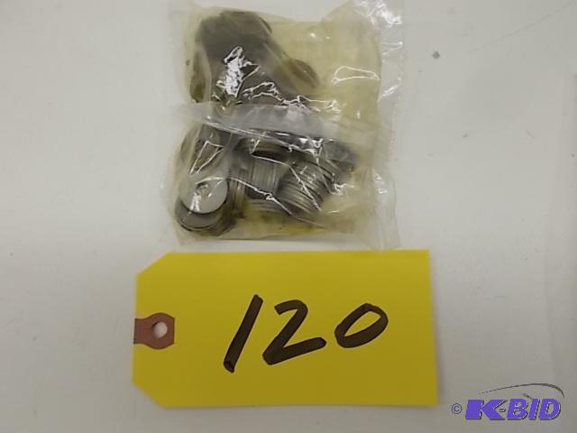 lot 120 image: 100 pk. No. 10 Fender Washers...