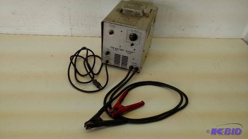 lot 4 image: The Battery Tester, Model 520340, 36 Volt, Wo...