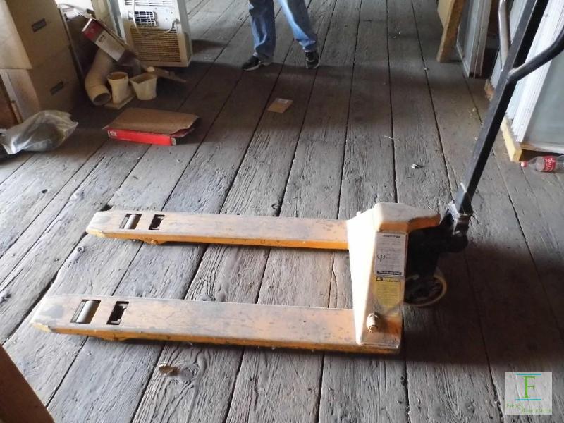 Pallet Jack