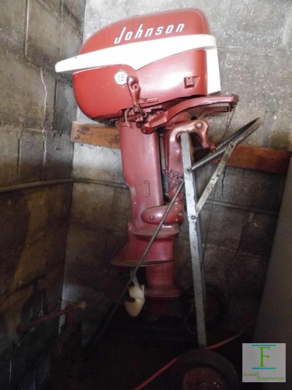 Johnson 15 hp Motor
