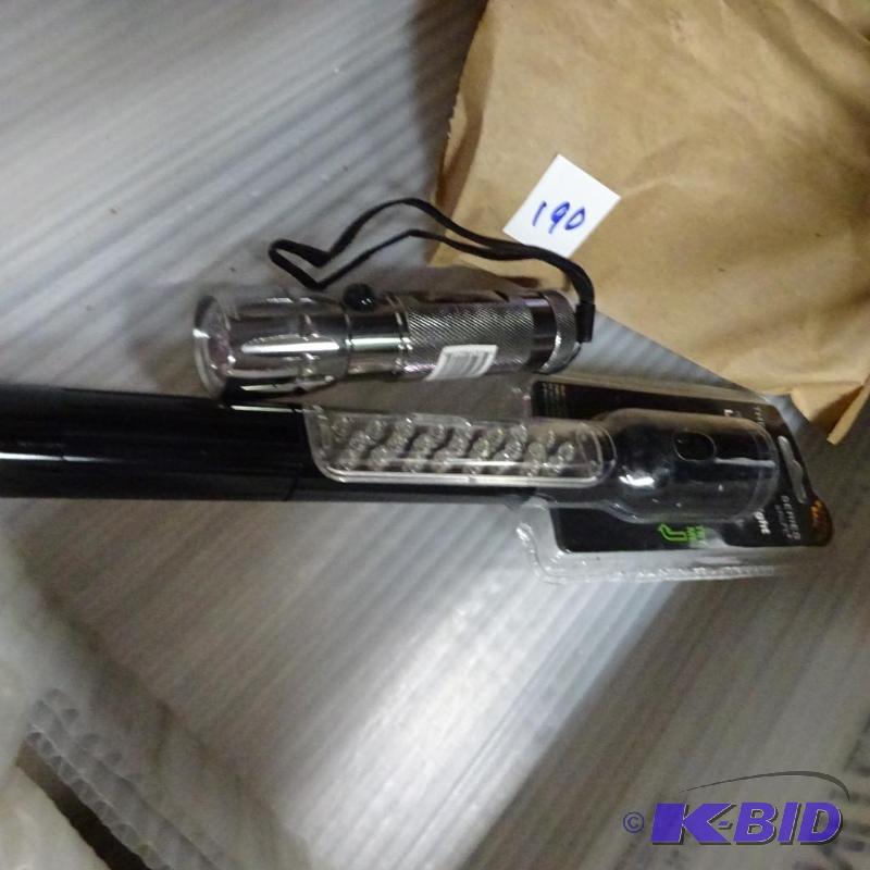 New 2 piece lot appellate u d flashlights inc...