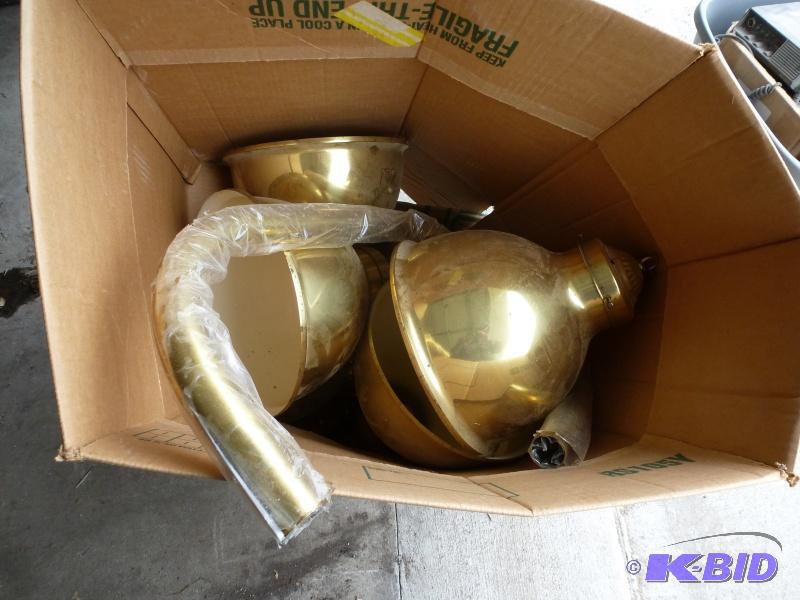 Hanging swag lamps 5 gold lamps one price....