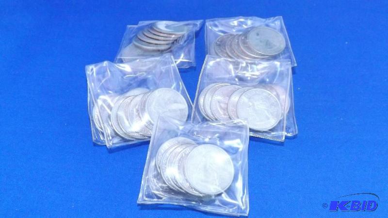lot 207 image: Collection of State Quarters...