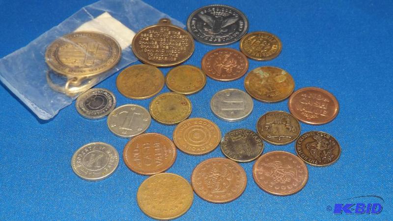 lot 212 image: Misc lot of Gaming Tokens, Key Chain from Ita...