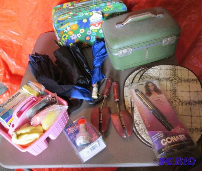 Lot of umbrellas, flowered suitcase, cleaning...