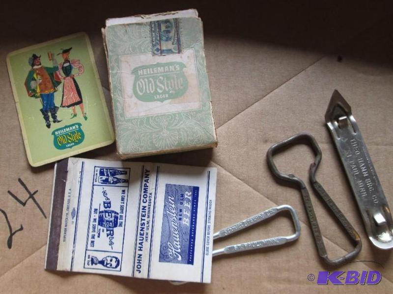 Vintage Hamms and Schmidt beer openers, Heilm...