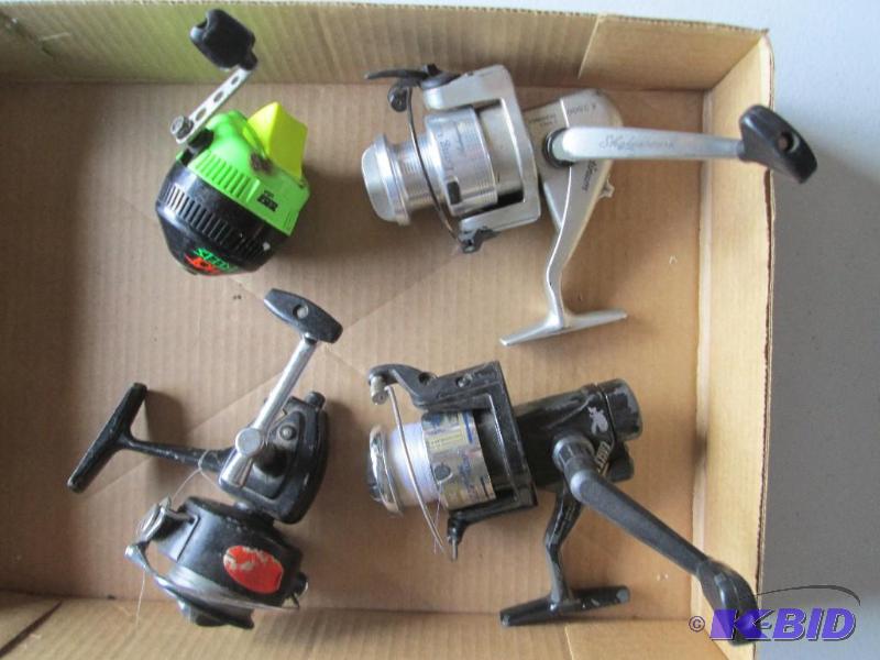 Lot of fishing reels by Berkley, Shakespear, ...