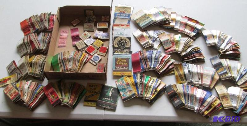 HUGE lot of vintage matchbook covers of all k...