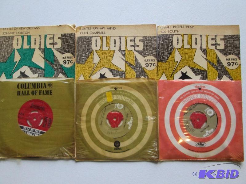 Lot of vintage records...