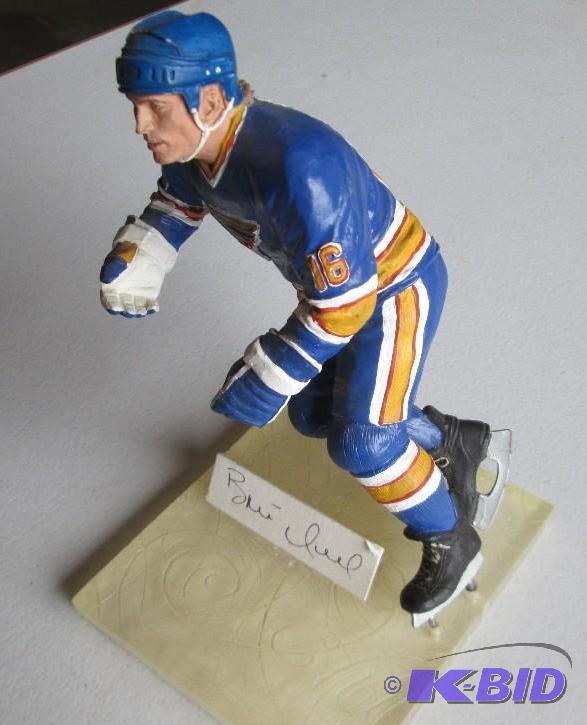 Brett Hull personally autographed figure, num...