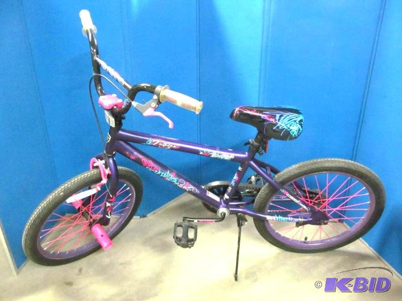 lot 2 image: Bike