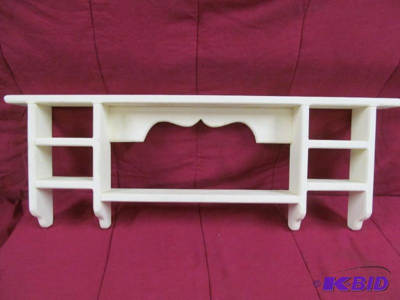 lot 24 image: Shelf