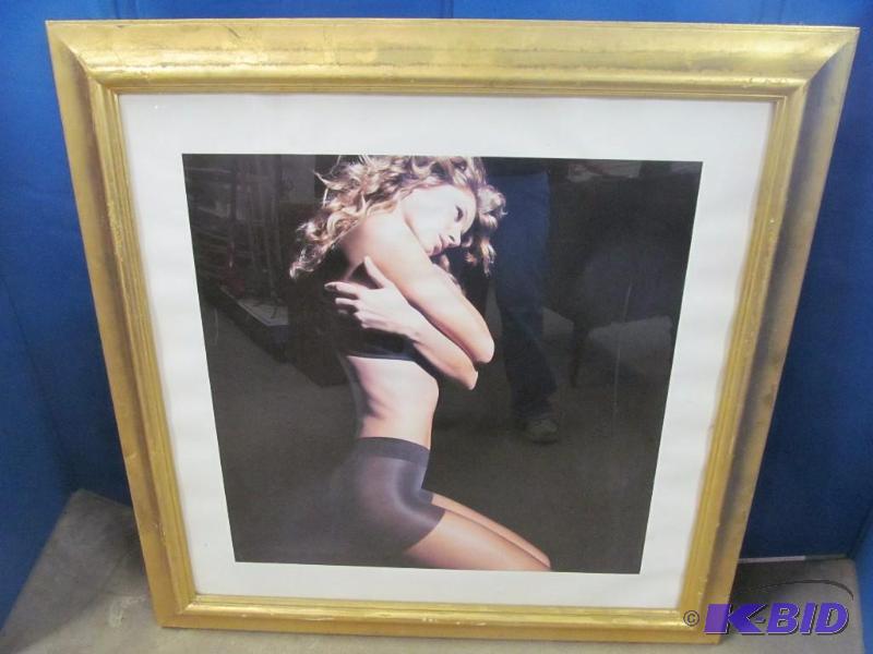 lot 39 image: Picture