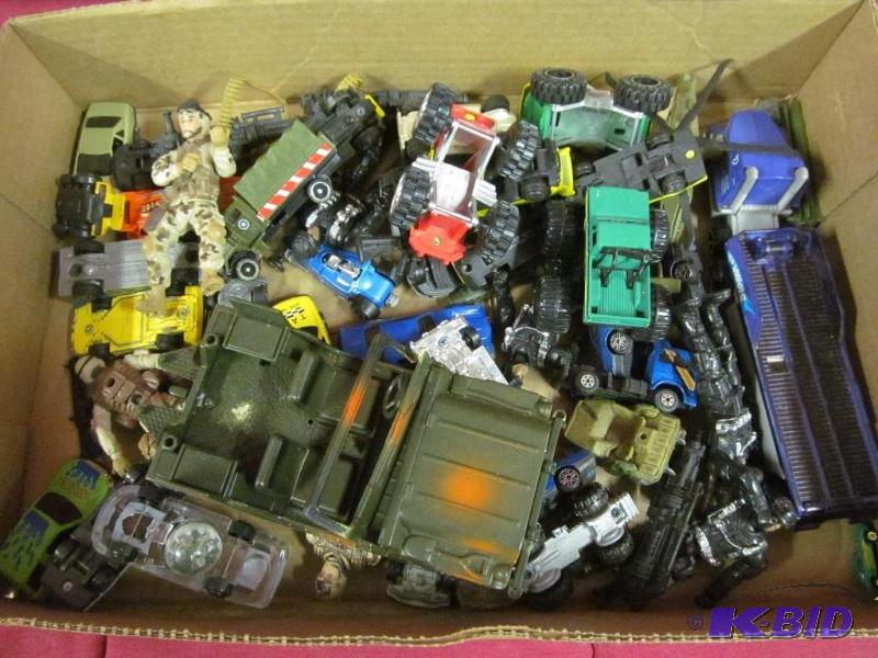 lot 85 image: Cars, soldiers, trucks