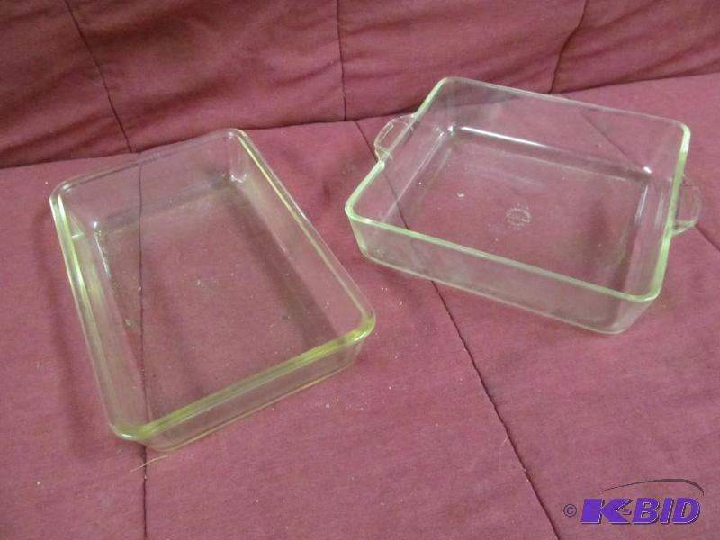 lot 93 image: Pyrex