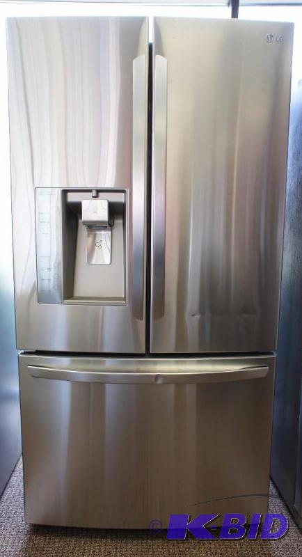 New LG Refrigerator Model # (LFX31925ST) - 30...