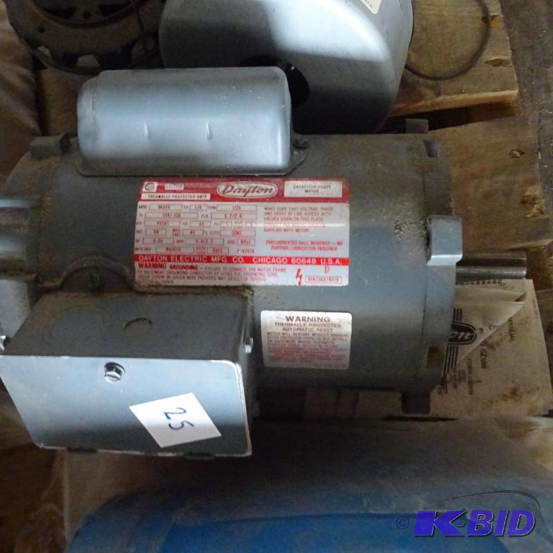 lot 25 image: Dayton electric motor. Model 9K665. 14 HP 17...