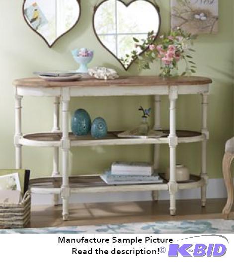 Linden Table -&nbspAn accent table worthy of...