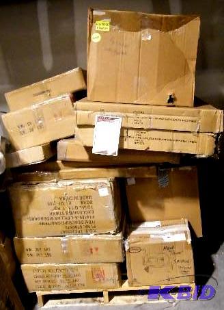 Salvage Pallet - Mixed pallet with items that...