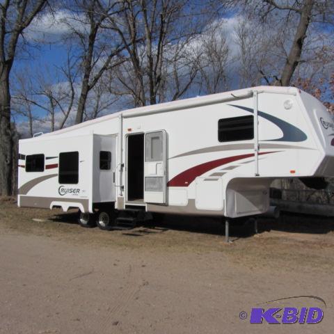 2006 Cross Roads Cruiser 5th Wheel RV