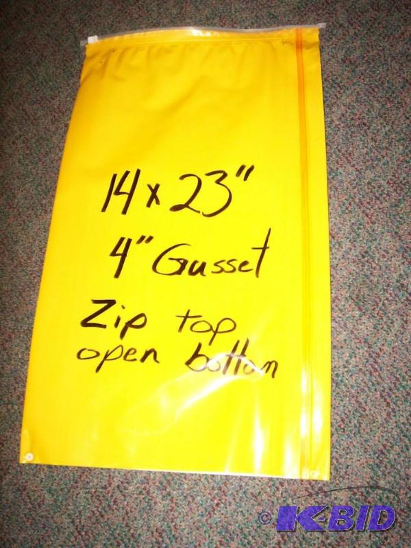 lot 107 image: 100 Quantity Poly Bags