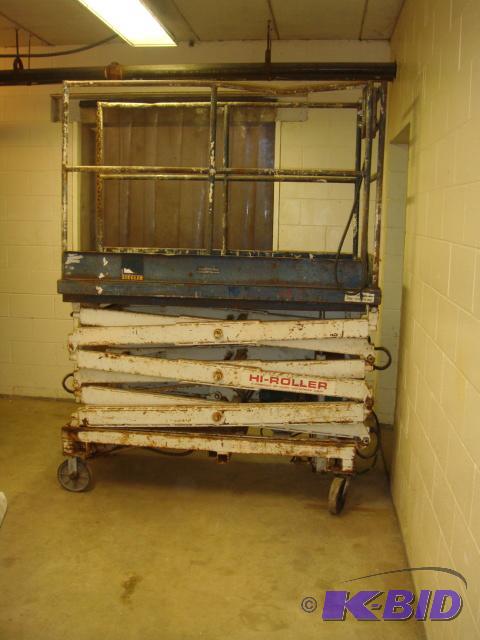 lot 115 image: Mark Industries Scissor Lift