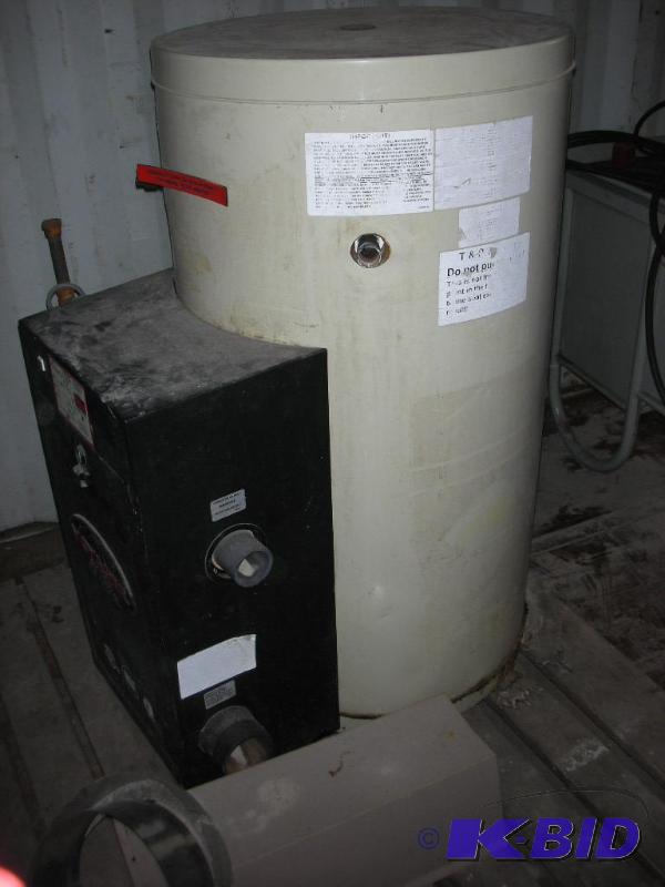 lot 34 image: Voyager Water Heater