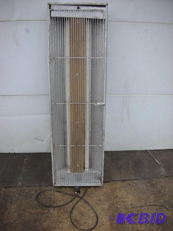 lot 38 image: Bug Zapper