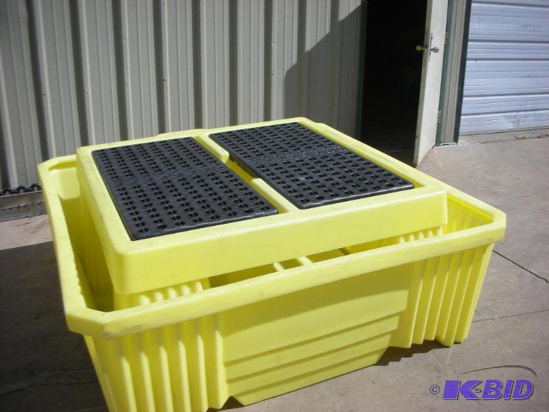 lot 41 image: Containment Pan