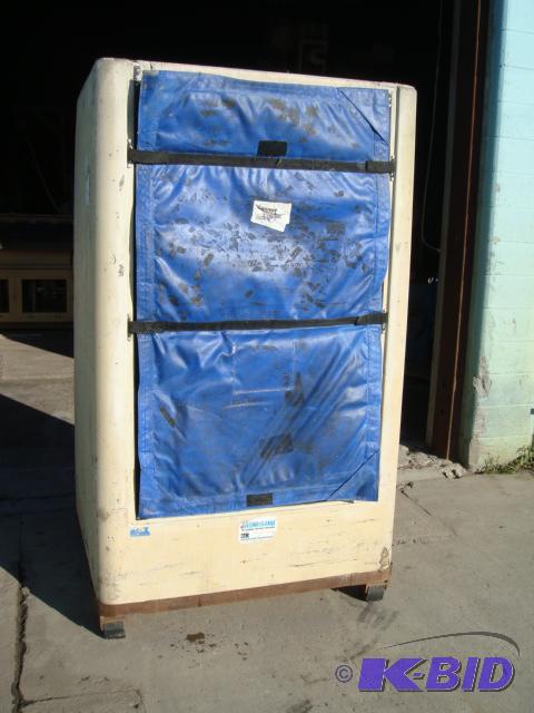 lot 63 image: Ice Box