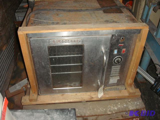 lot 66 image: Blodgett Oven