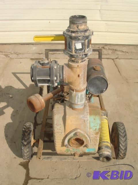 lot 73 image: Barnes Gas Powered Pump