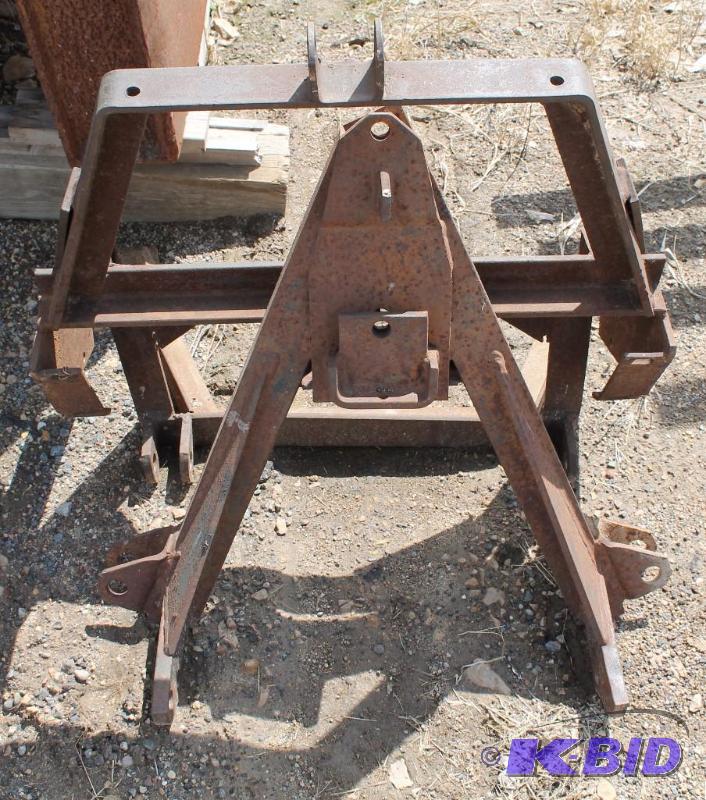 lot 15 image: Chevy 1973 To 1987 Mount Frame & Blade &q...