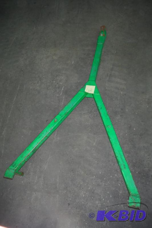 lot 18 image: Tow Bar 5 foot Bar w 1-78 Ball