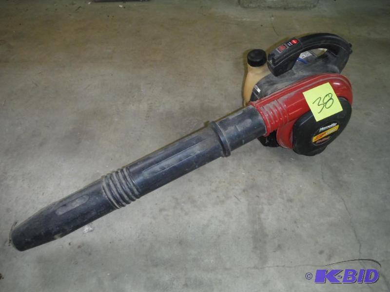lot 38 image: Homelite Gas Blower