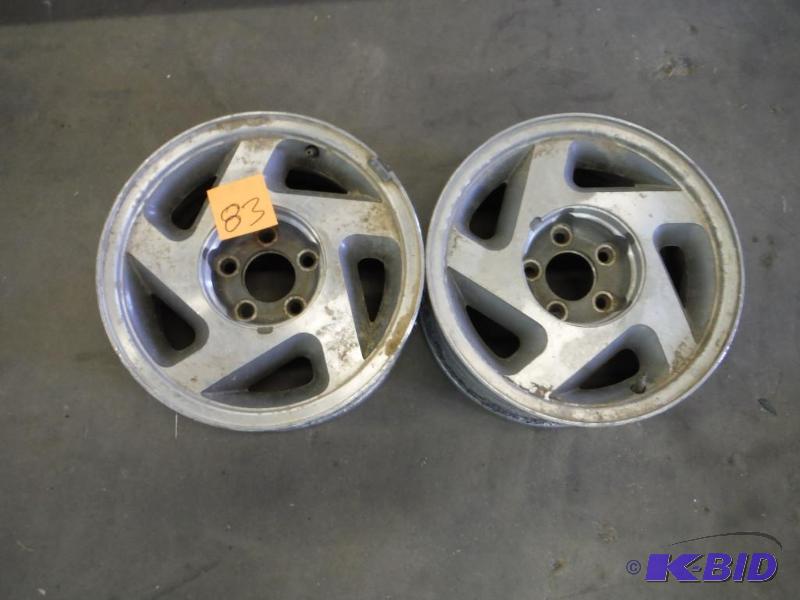 lot 83 image: 15x 7 4-14 Bolt Pattern Aluminum Rims