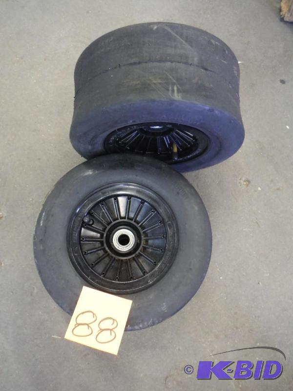 lot 88 image: Racing Gocart Slicks $200.00 Value