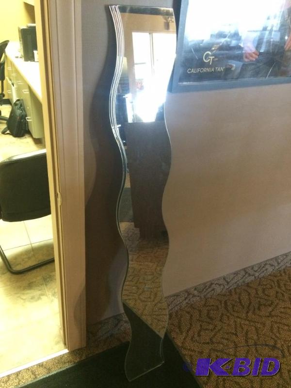lot 13 image: 6 wavy glass mirrors