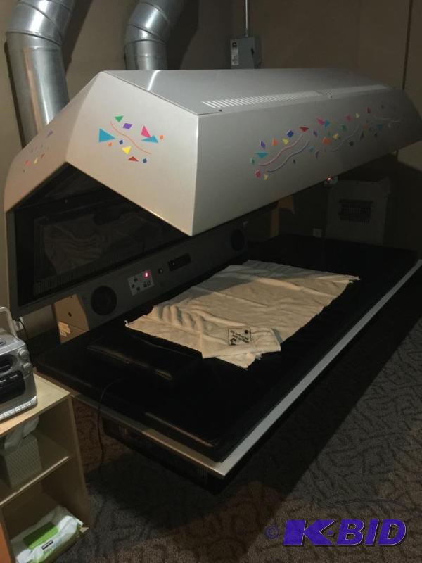 lot 43 image: Sunsport High Pressure Tanning Bed - Room 16