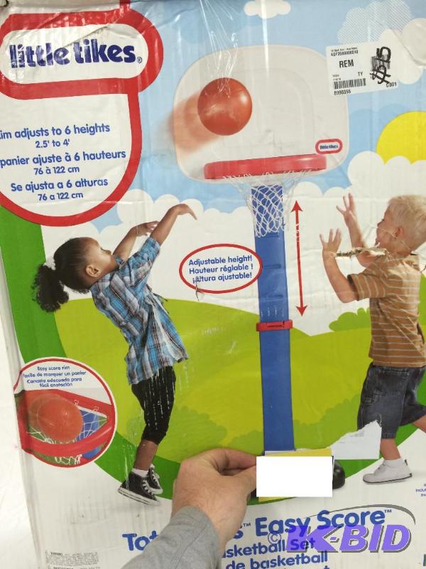 new little tikes easy to score basketball game